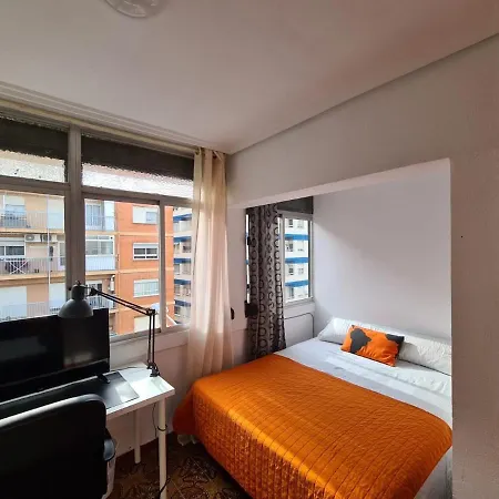 Piso Cerca De La Playa - Act. Mauri 1b Valência