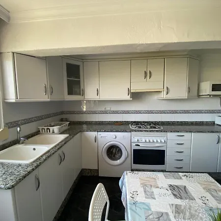 Piso Cerca De La Playa - Act. Mauri 1b Valência